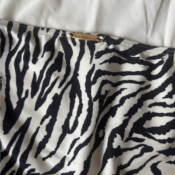 Sauvage Zebra One Piece size Medium - Picture 5 of 7